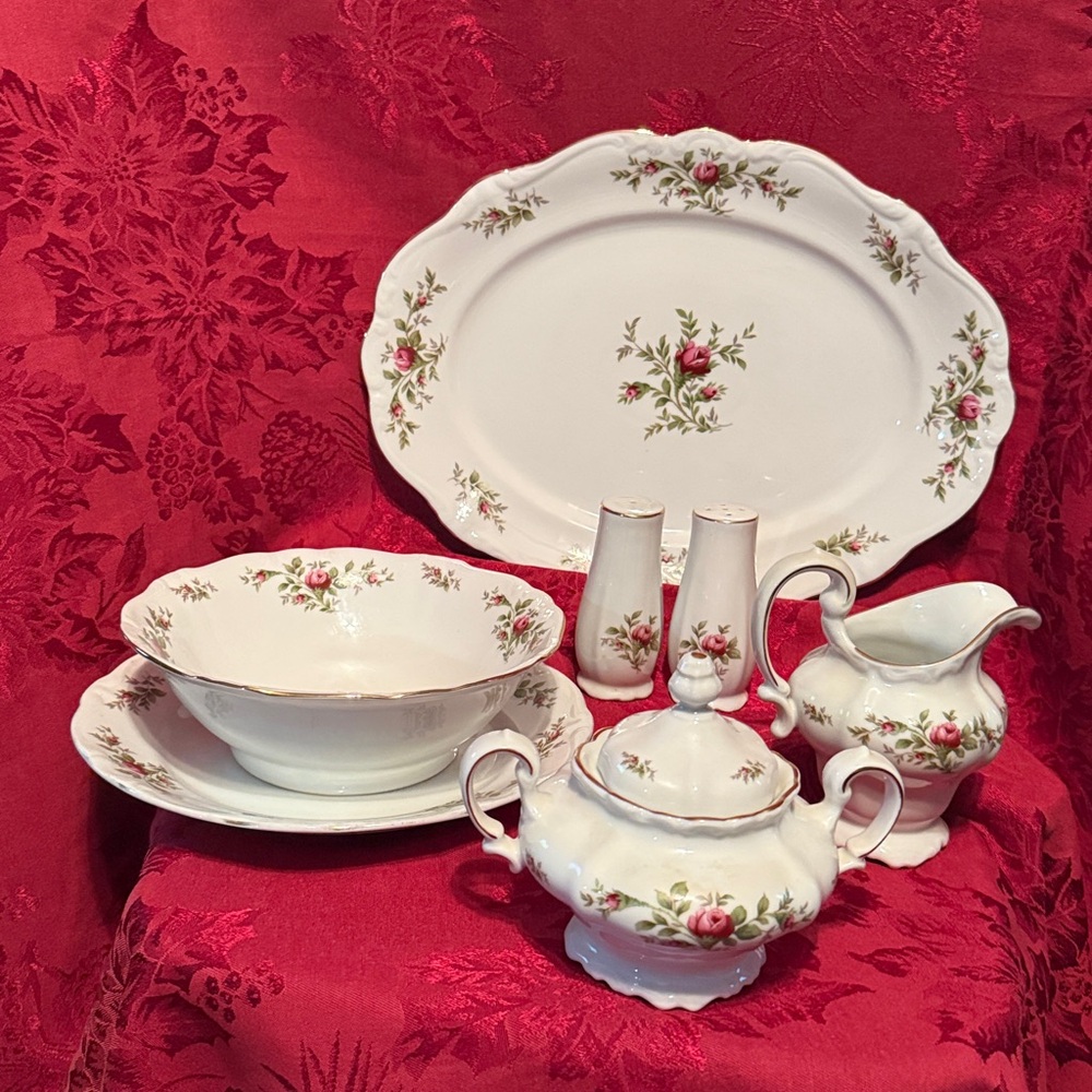 Vintage Johann Haviland Fine Porcelain China- Moss Rose 8 Piece Serving Set